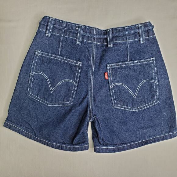 Levi Girls Slouch Shorts w/ tie & sailor buttons - Picture 1 of 6